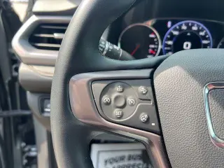 GMC Acadia 2023 4x4 AT4 4 puertas SUV