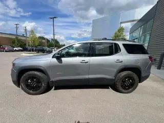 GMC Acadia 2023 4x4 AT4 4 puertas SUV