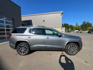 GMC Acadia 2020 Denali 4 puertas SUV