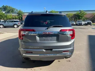 GMC Acadia 2020 Denali 4 puertas SUV