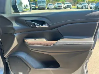 GMC Acadia 2020 Denali 4 puertas SUV