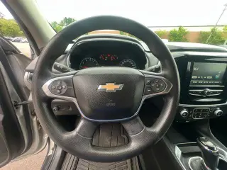 Chevrolet Traverse 2018 LS 4 puertas SUV con 1LS