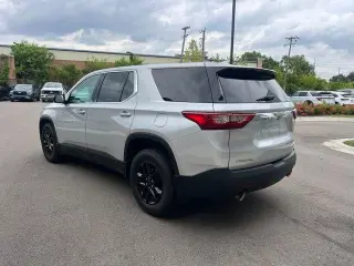 Chevrolet Traverse 2018 LS 4 puertas SUV con 1LS