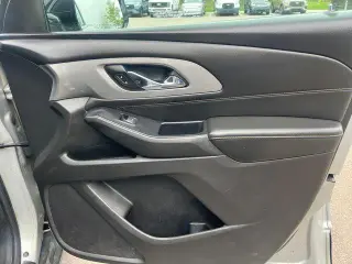 Chevrolet Traverse 2018 LS 4 puertas SUV con 1LS