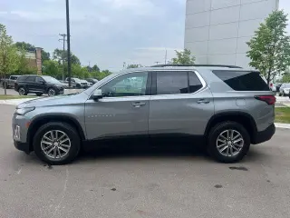 Chevrolet Traverse 2023 4x4 LT 4 puertas SUV