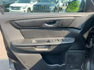 Chevrolet Traverse 2017 LT 4 puertas SUV con 1LT