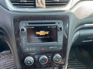 Chevrolet Traverse 2017 LT 4 puertas SUV con 1LT