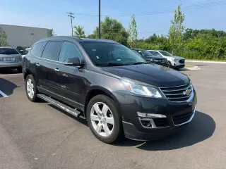 Chevrolet Traverse 2017 LT 4 puertas SUV con 1LT