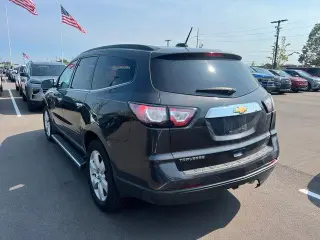Chevrolet Traverse 2017 LT 4 puertas SUV con 1LT