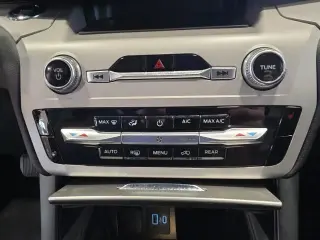 Ford Explorer 2023 AWD XLT 4 puertas SUV