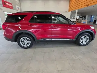 Ford Explorer 2023 AWD XLT 4 puertas SUV