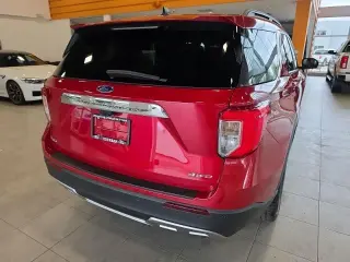 Ford Explorer 2023 AWD XLT 4 puertas SUV