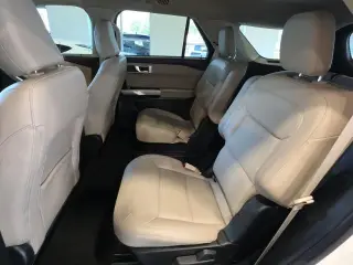 Ford Explorer 2023 AWD XLT 4 puertas SUV