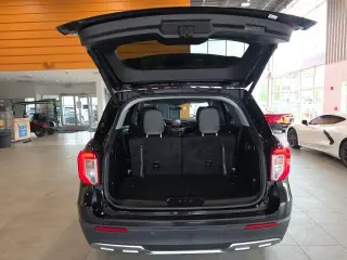 Ford Explorer 2024 AWD XLT 4 puertas SUV