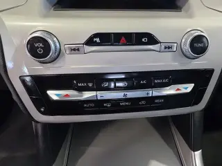 Ford Explorer 2023 AWD XLT 4 puertas SUV