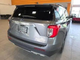 Ford Explorer 2024 AWD XLT 4 puertas SUV