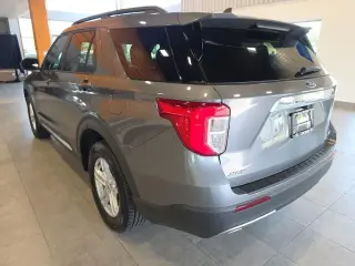 Ford Explorer 2024 AWD XLT 4 puertas SUV