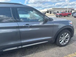 Ford Explorer 2023 AWD XLT 4 puertas SUV