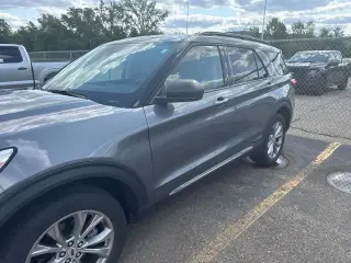Ford Explorer 2023 AWD XLT 4 puertas SUV