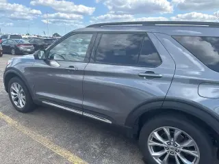 Ford Explorer 2023 AWD XLT 4 puertas SUV