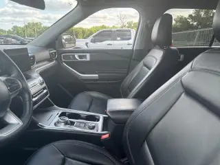 Ford Explorer 2023 AWD XLT 4 puertas SUV