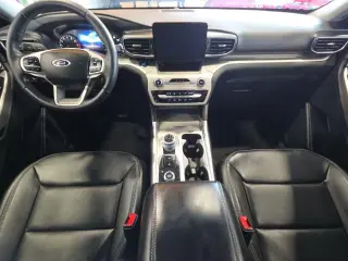 Ford Explorer 2023 AWD XLT 4 puertas SUV