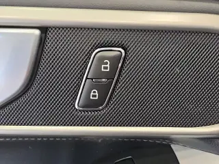 Ford Explorer 2023 AWD XLT 4 puertas SUV