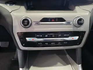 Ford Explorer 2023 AWD XLT 4 puertas SUV
