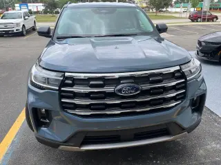 Ford Explorer 2025 AWD Active 4 puertas SUV
