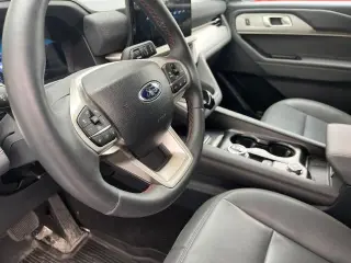 Ford Explorer 2025 AWD Active 4 puertas SUV