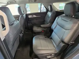 Ford Explorer 2025 AWD Active 4 puertas SUV
