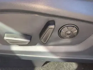 Ford Explorer 2025 AWD Platinum 4 puertas SUV