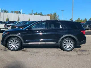 Ford Explorer 2025 AWD Platinum 4 puertas SUV