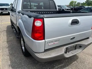 Ford Explorer Sport Trac 2001 4 puertas 4WD Cabina Crew SB