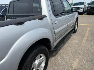 Ford Explorer Sport Trac 2001 4 puertas 4WD Cabina Crew SB