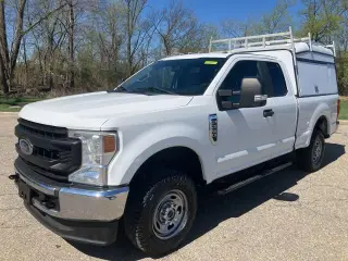 Ford F-250 Super Duty 2020 4x4 XL Cabina Super 4 puertas 6.8 pies. Caja pickup