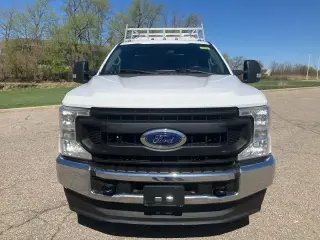 Ford F-250 Super Duty 2020 4x4 XL Cabina Super 4 puertas 6.8 pies. Caja pickup