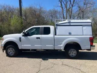 Ford F-250 Super Duty 2020 4x4 XL Cabina Super 4 puertas 6.8 pies. Caja pickup