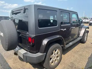 Jeep Wrangler Unlimited 2013 4x4 Sahara 4 puertas SUV