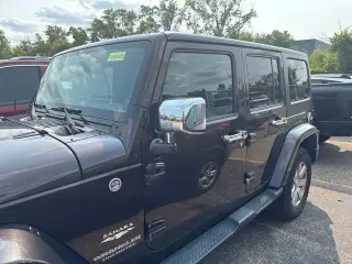 Jeep Wrangler Unlimited 2013 4x4 Sahara 4 puertas SUV
