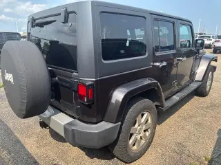 Jeep Wrangler Unlimited 2013 4x4 Sahara 4 puertas SUV