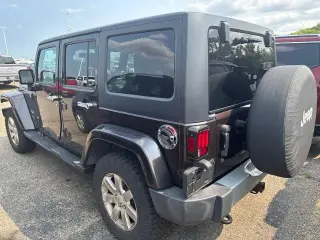 Jeep Wrangler Unlimited 2013 4x4 Sahara 4 puertas SUV
