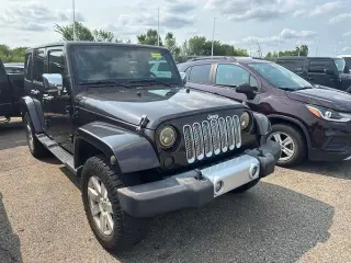 Jeep Wrangler Unlimited 2013 4x4 Sahara 4 puertas SUV