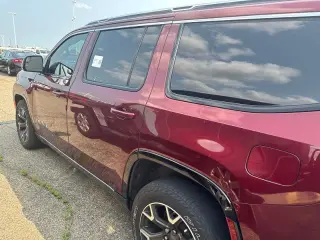 Jeep Wagoneer 2022 4x4 Serie III Carbide 4 puertas SUV