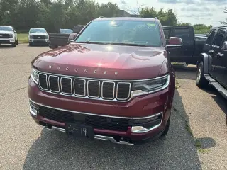 Jeep Wagoneer 2022 4x4 Serie III Carbide 4 puertas SUV