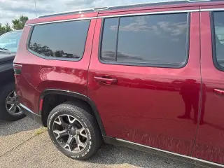 Jeep Wagoneer 2022 4x4 Serie III Carbide 4 puertas SUV