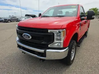 Ford F-250 Super Duty 2022 4x4 XL Cabina Regular 2 puertas 8 pies LB Pickup