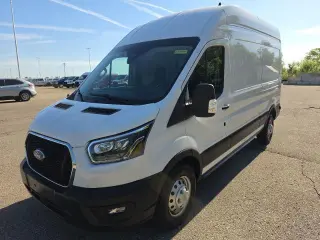 Ford Transit 2023 AWD 350 3 puertas LWB Techo Alto Furgón de Carga