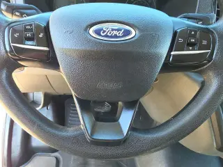 Ford Transit 2023 AWD 350 3 puertas LWB Techo Alto Furgón de Carga