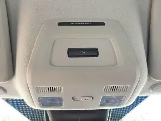 Ford Transit 2023 AWD 350 3 puertas LWB Techo Alto Furgón de Carga